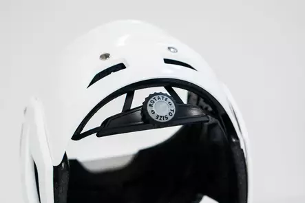 Karhu Premium XS-XL pesäpallokypärä Musta - Pesäpallokypärät - 5550806 - 2